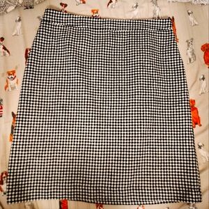 Talbots black and white diamond checkerboard skirt